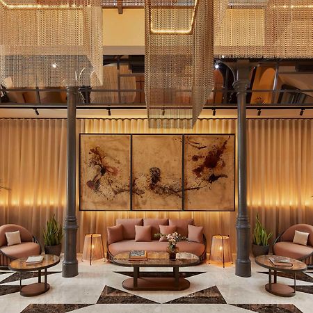 Nh Collection Madrid Palacio De Tepa Ngoại thất bức ảnh The lobby of the hotel