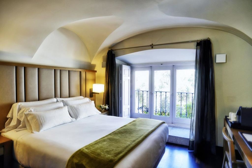Nh Collection Madrid Palacio De Tepa Ngoại thất bức ảnh A room at Hotel Majestic