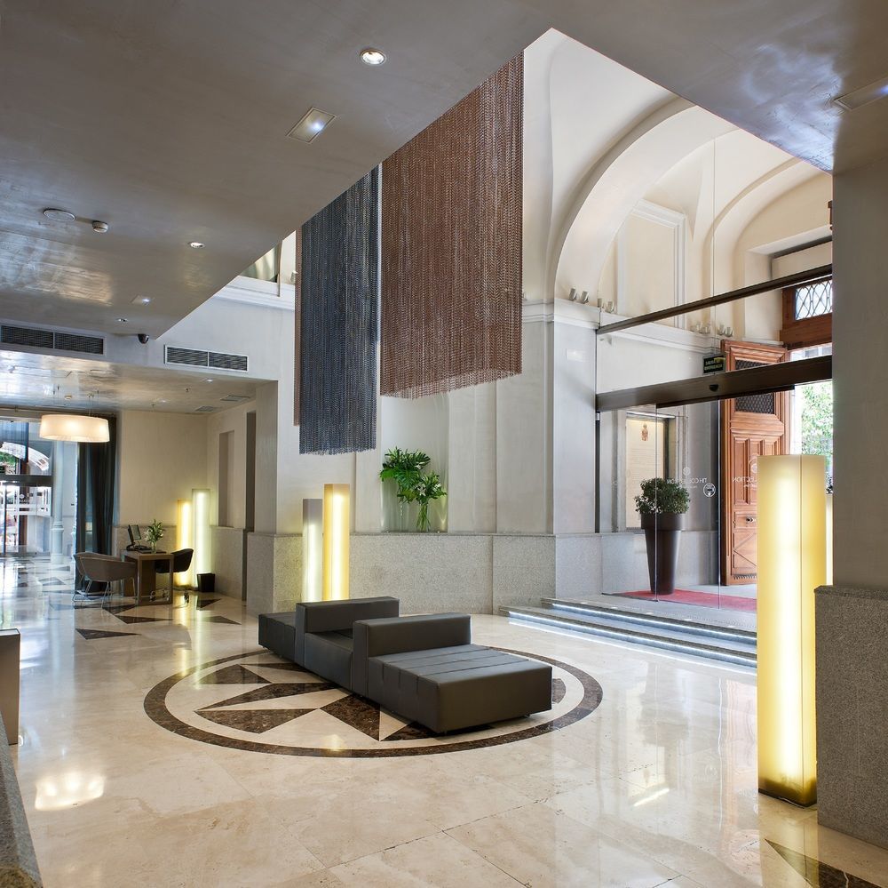 Nh Collection Madrid Palacio De Tepa Ngoại thất bức ảnh The lobby of the hotel
